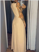 VESTIDO LONGO COM FIVELA FENDA FRONTAL EM TECIDO SENSORIAL