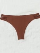 Biquíni Feminino com Estrutura e Detalhes Laterais – Moderno e Confortável 