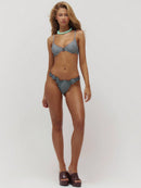 Bikini com Detalhe de Laço e Estampa Xadrez para Praia - Resort 